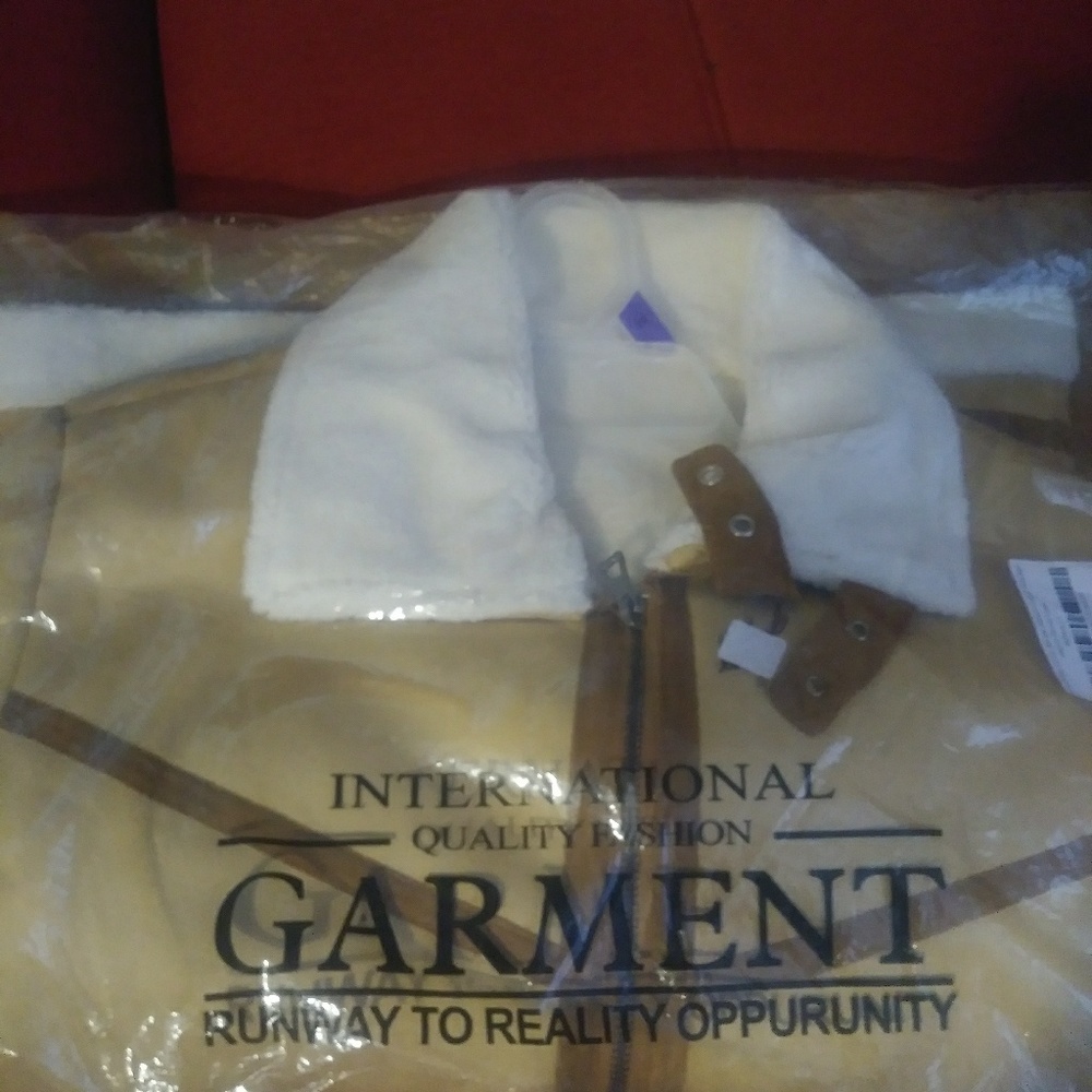 Winter Jacket - Picture 4 of 8